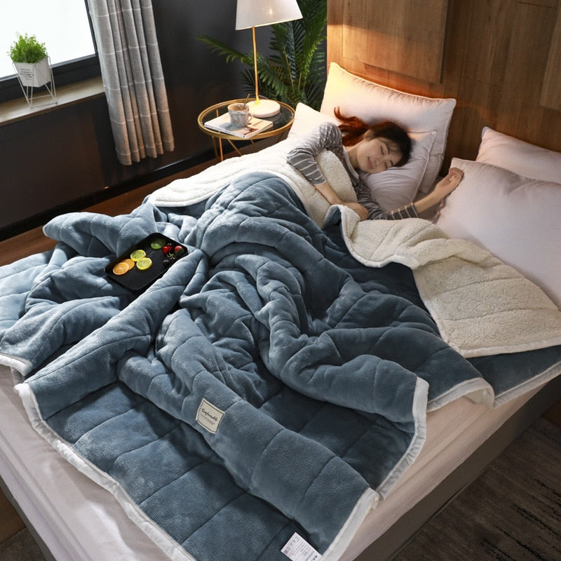 Fleece Blankets And Thick Warm Winter Blankets