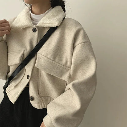 Thickened Collar Woolen Short Jacket For Women With Long Sleeves And Double Pockets